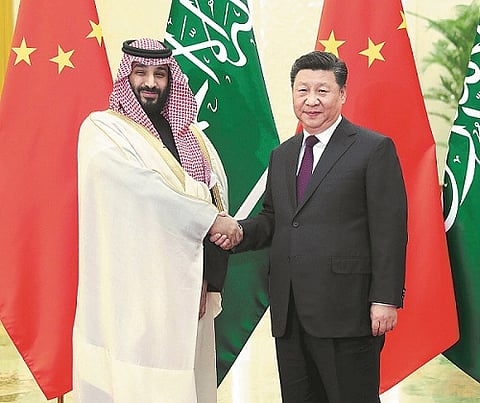 الرئيس الصيني يشيد بصداقة المملكة ويؤكّد: لا نتدخل في شؤونها ونؤيد جهودها