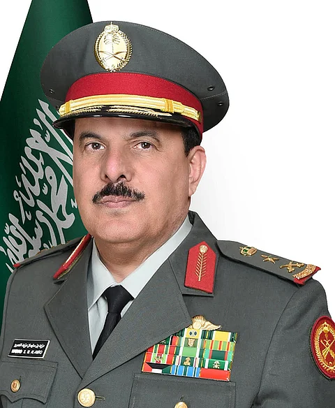 "العمرو" يهنئ "خالد بن سلمان" بمناسبة تعيينه نائباً لوزير الدفاع