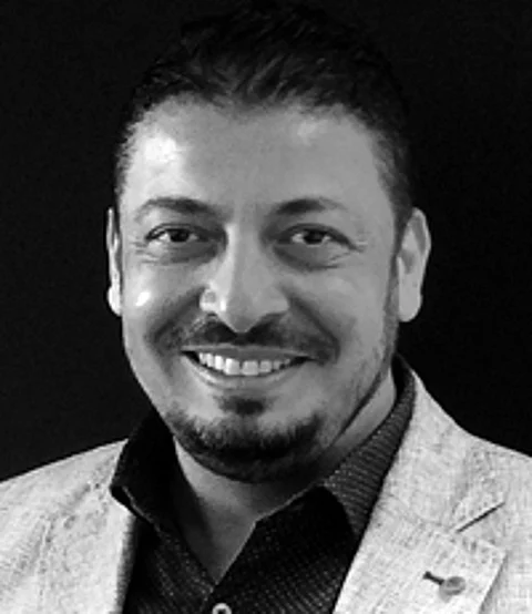 وائل حبال "صوت خرائط جوجل" لـ"سبق": الإلقاء موهبة والتحدث لمستخدمي التطبيق زادني شهرة