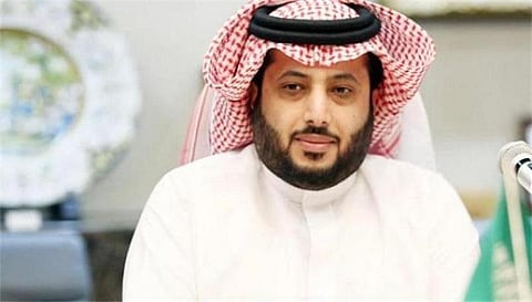 "آل الشيخ" يقبل الرئاسة الفخرية لنادي الوحدة ورئاسة هيئة أعضاء الشرف