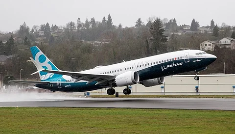 الطائرة الملعونة.. 9 حقائق صادمة عن "بوينغ 737 ماكس 8"
