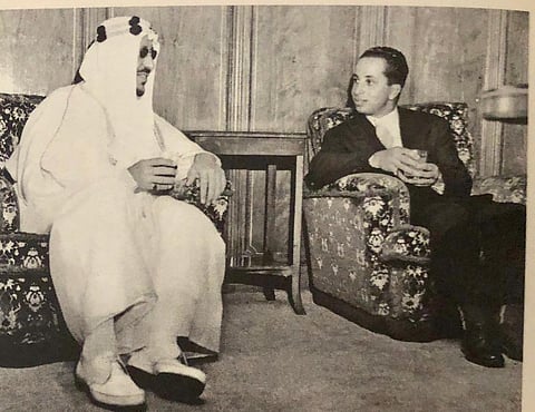 "فهدة بنت سعود" تحكي لـ"سبق" قصة بناء "القصر الأحمر": احترق "الطيني" فشُيِّد أول بناء "مسلح"