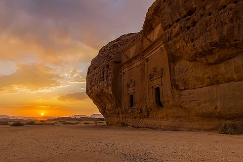 صورة "العلا في 2035".. استثمار ملياري ووظائف ألفية والسياحة بارزة