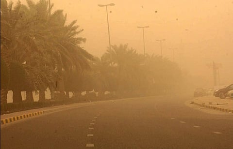 "الأرصاد": غداً الخميس أتربة مثارة بعدة مناطق