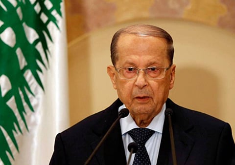 الرئيس اللبناني أمام "قمة تونس": "شرذمة" المنطقة والفرز الطائفي يمهدان لإسقاط مشروع الدولة