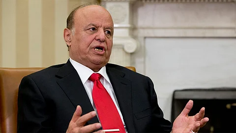 "هادي" يلتقي فريق لجنة العقوبات ويشيد بدوره في كشف تورط إيران بدعم ميلشيا الحوثي