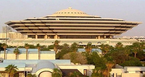 الرياض تشهد تنفيذ شرع الله في قاتل والده.. فعلها ضرباً وهو مخمور