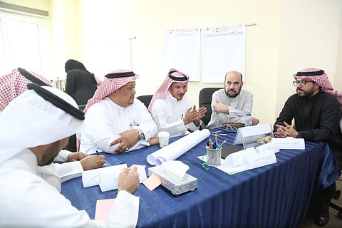 "صحة مكة" تناقش أسباب وحل مشكلات التسرّب الوظيفي