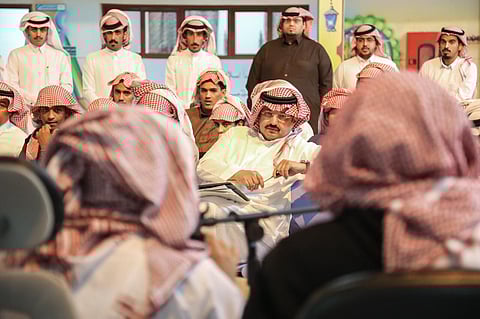 أمير عسير: الشباب الأساس المتين للوطن