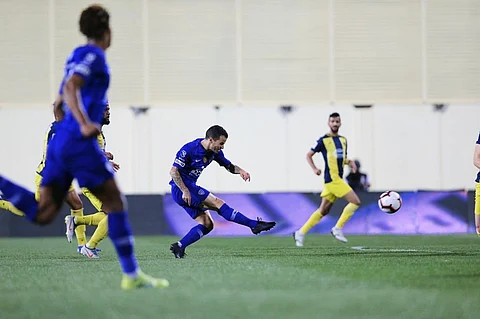 " سوريانو " يبقي فريقه في دائرة المنافسة على لقب الدوري