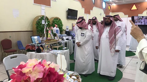 10 مشروعات إبداعية تثري مفاهيم 150 أمينًا بملتقى مصادر التعلم الأول بالشرقية