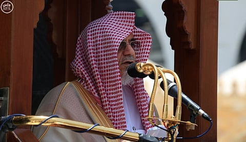 إمام الحرم المكي: الجنة بين "شكر سليمان وصبر أيوب"