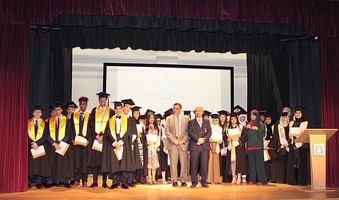 أكاديمية الملك فهد في لندن تحتفل بتخريج مجموعة من طلابها