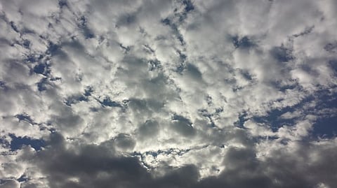رعدية ماطرة وغبار ورياح .. "الأرصاد" تنبّه 4 مناطق من حالات متفاوتة