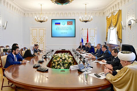 العيسى: تجارب الاندماج الناجحة مصدر إلهام للجميع.. روسيا الاتحادية نموذج رائد