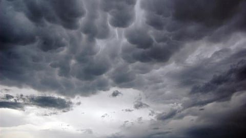 تستمر حتى الخميس.. "مدني الشمالية" يحذر من التقلبات الجوية