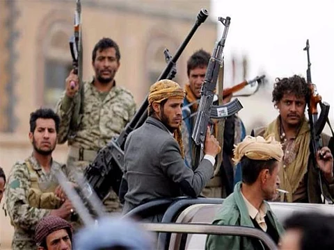 بينهم قيادي بارز.. مصرع وإصابة 37 حوثياً في غارات جوية جنوب اليمن