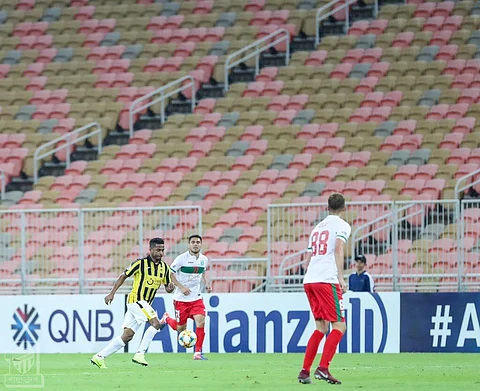 "المولد" ينقذ "الاتحاد" .. "العميد" يحقق فوزًا مثيرًا على "لوكوموتيف"