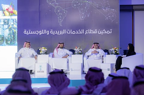 وزير الاتصالات: نتكامل مع وزارتَيْ النقل والتجارة لتمكين الخدمات البريدية واللوجستية