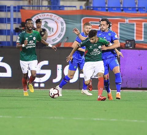 التعادل السلبي يحسم مواجهة الاتفاق والفتح