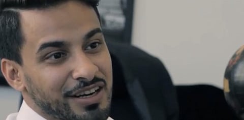 بالفيديو .. "المسعري" بدأ عاملاً بمزرعة فراولة بأستراليا وانتهى "صاحب شركة"