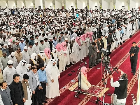 بالفيديو.. "الجهني" يلقي خطبة الجمعة في إسلام آباد بحضور 50 ألف مُصَلٍّ