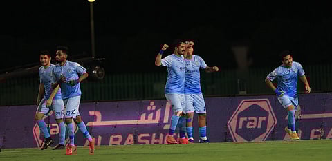 الباطن يعزز حظوظه بالبقاء.. ويكسب القادسية بثنائية