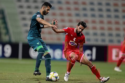 بثنائية السومة.. الأهلي يهزم بيروزي ويجدد آمال "الآسيوية"
