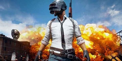 بالفيديو.. عريس يلعب PUBG في حفل زفافه