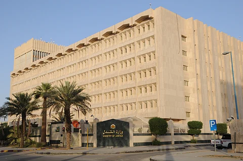 "العدل": ارتفاع أعداد المحامين إلى 6270 منهم 487 محامية