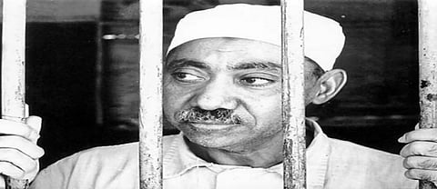 أعدمته مصر فخطف تركيا.. كيف أصبح "قطب التكفير" أبًا روحياً لـ"أردوغان"!