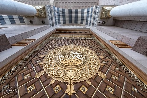 "أبواب المسجد النبوي" بدأت بـ 3 ووصلت إلى 80 بابًا.. تعرّف على أضخم توسعة