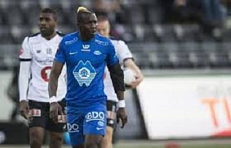 ضمك يضم السنغالي بابكر سار لمدة موسم