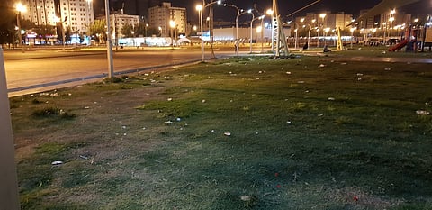 نفايات "حسينية مكة" تؤرق المتنزهين.. وتساؤلات عن أسباب غياب عمال النظافة