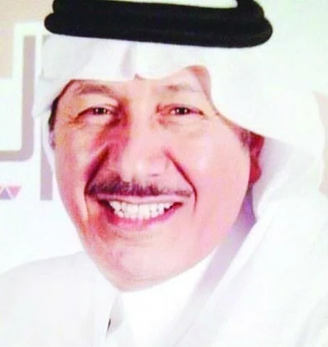 بعدما سألني زملائي .. إدريس الدريس: هذا ما قاله لي الملك سلمان