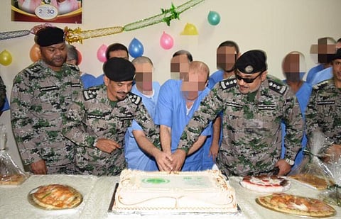 سجون مكة تستقبل 904 زائرين لذويهم في أول أيام عيد الأضحى المبارك