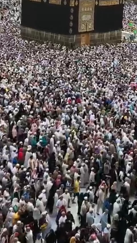 إدارة الحشود تنجح في تنظيم دخول وخروج الحجاج بكل يسر وسهولة