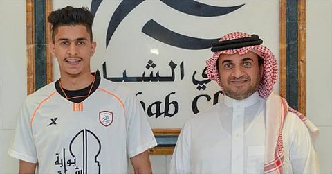 متعب المفرج ينضم للشباب على سبيل الإعارة