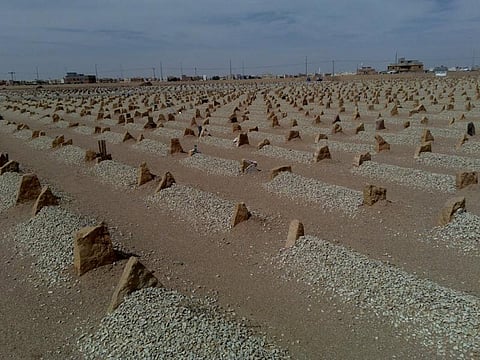 تشييع جثمان طالب توفي بصاعقة رعدية في "شطيفية" جازان