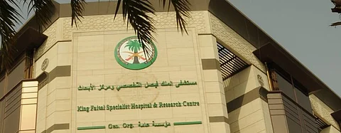 "الجهني": التبرع بالخلايا الجذعية كالتبرع بالدم في أمانِه.. أنقذوهم وتجاهلوا الشائعات