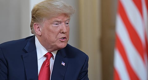 "اللاعب المارق وكبير الصقور".. إطاحة "ترامب" بـ"بولتون".. لماذا الآن؟