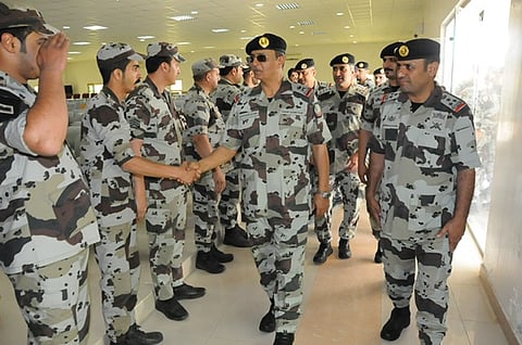 "العمري" يطمئن على الأداء في قيادات طوارئ الحد الجنوبي