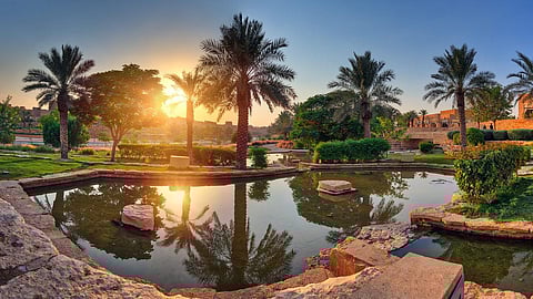 بالصور.. 10 مواقع سعودية تجتذب السياح الأجانب