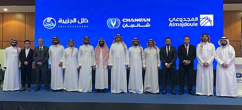 "ظل الجزيرة" موزعًا معتمدًا لسيارات شانجان في عسير