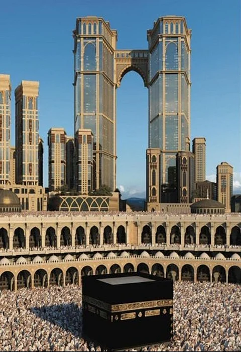 إطلالة مباشرة على الكعبة.. هذه تفاصيل أعلى مصلى معلّق في العالم بمكة