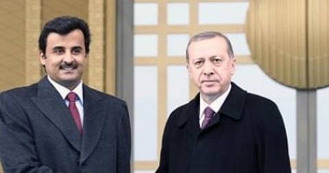 قرار واتصال وخطة .. هكذا التحم "تميم" بـ "أردوغان" في عدوانه على سوريا