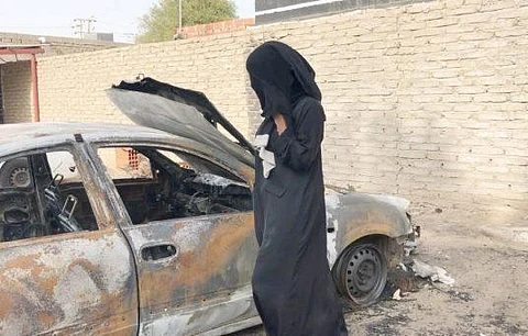 إسدال الستار على قضية مشعلَي النار في سيارة "سلمى".. سجن وغرامة وجلد