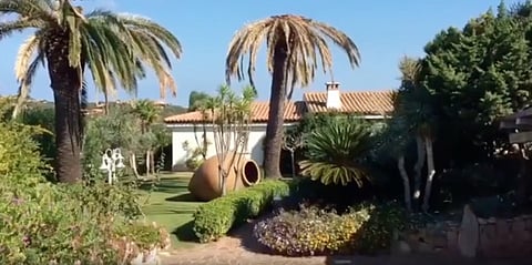 قصة"بيانكا" و"الخليفي" والرجل الثاني لـ"فيفا".. هل مجرد مصادفة؟