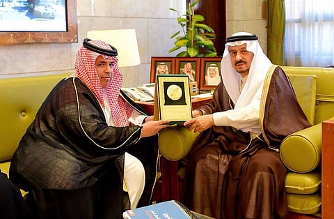 أمير الرياض يستقبل رئيس وأعضاء الجمعية السعودية للإعاقة السمعية