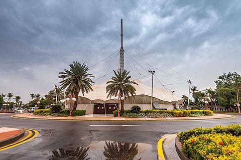 أمطار على ينبع.. "المدني" يحذّر و"الأرصاد" تنبّه: غزيرة تستمر لـ11 مساء